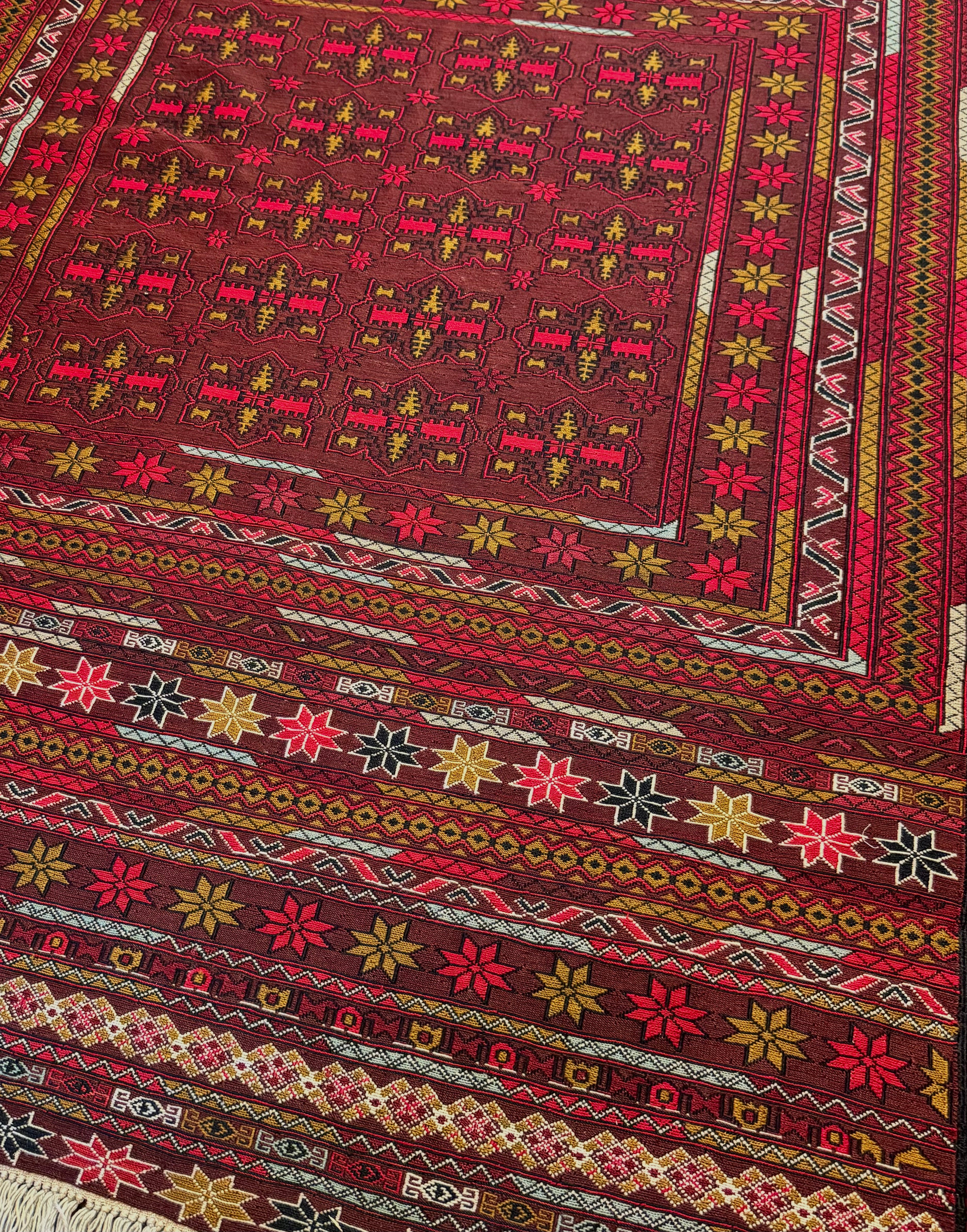 Kilim Maliki | Deep Crimson & Earthy Red